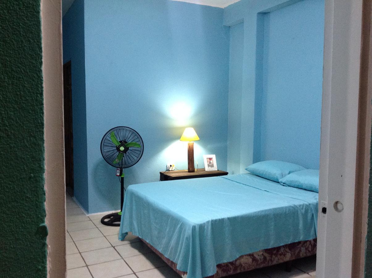 Placencia Hostel Ngoại thất bức ảnh