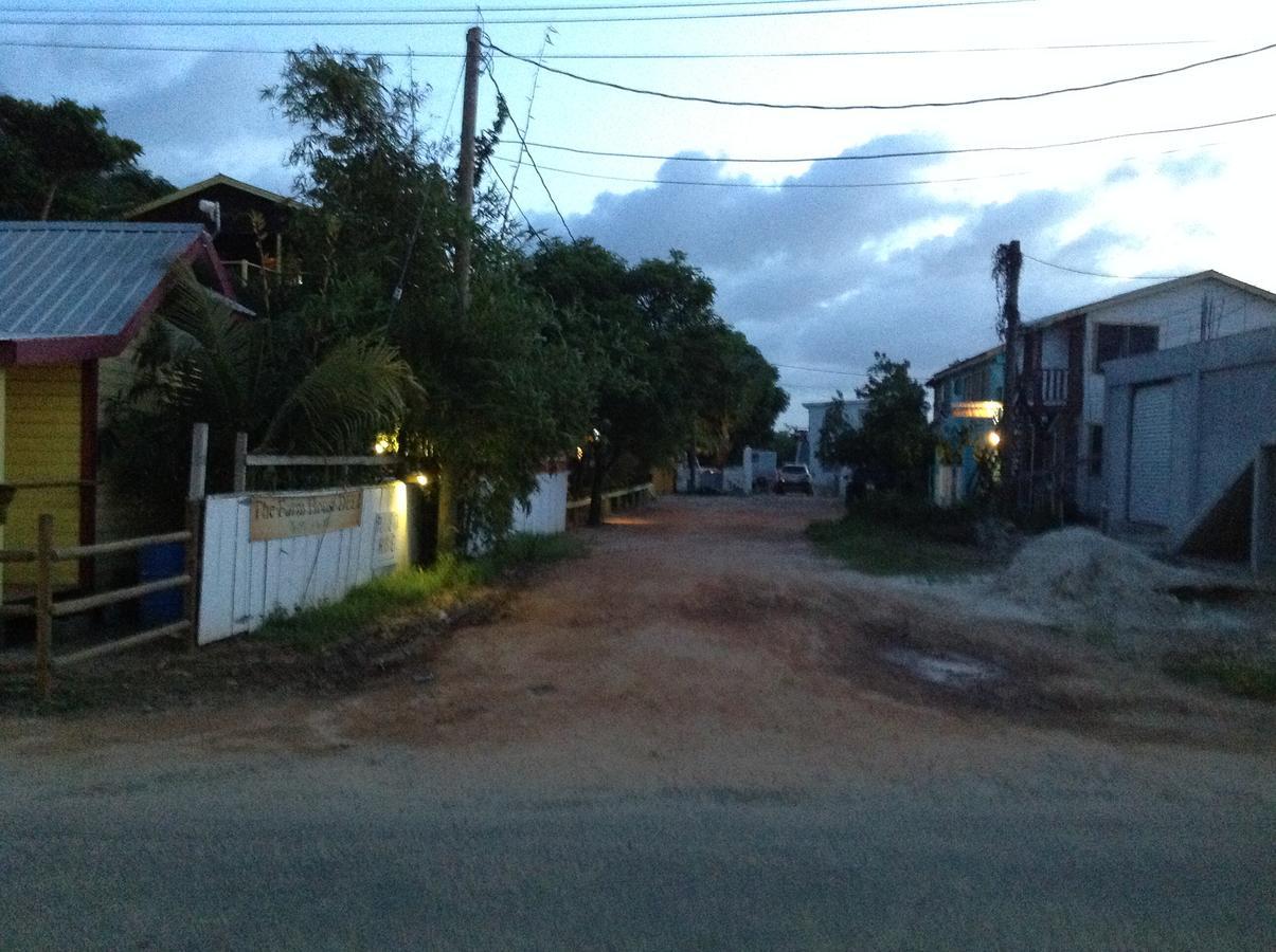 Placencia Hostel Ngoại thất bức ảnh
